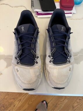 On Running Men's Cloudswift Sneakers in Navy and White size 11.5